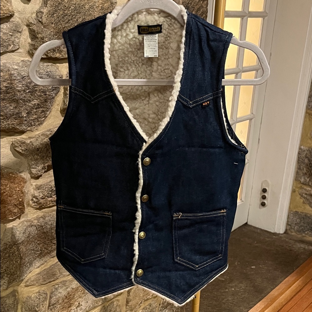 Vintage Key Jeans Denim Vest with Sherpa Lining - XS